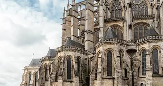 PCU-Jardins-de-la-cathedrale-le-mans-2 PCU-Jardins-de-la-cathedrale-le-mans-2